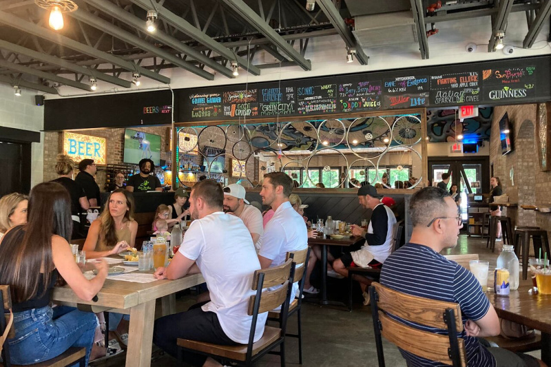 over the bar bicycle café