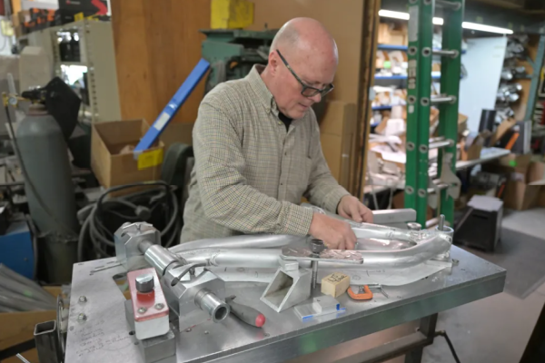 devin lenz manufacture of mountain bikes